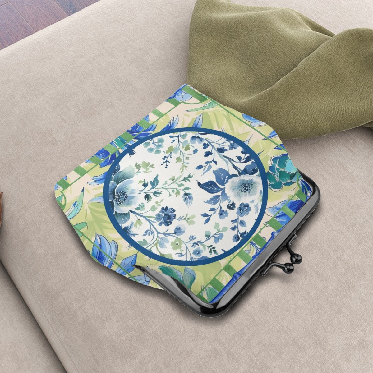 Chinoiserie Designed Green Blue Preppy Women’s Leather Kiss Lock Coin Purse - 4.5’’x4.1’’ - Wallet