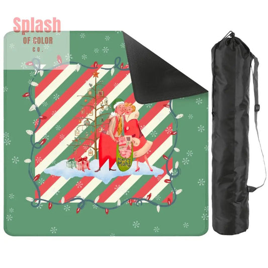 Christmas Mahjong Mat, Whimsical Vintage Nostalgia Green Holiday Mahj Mat - Splash of Color co.