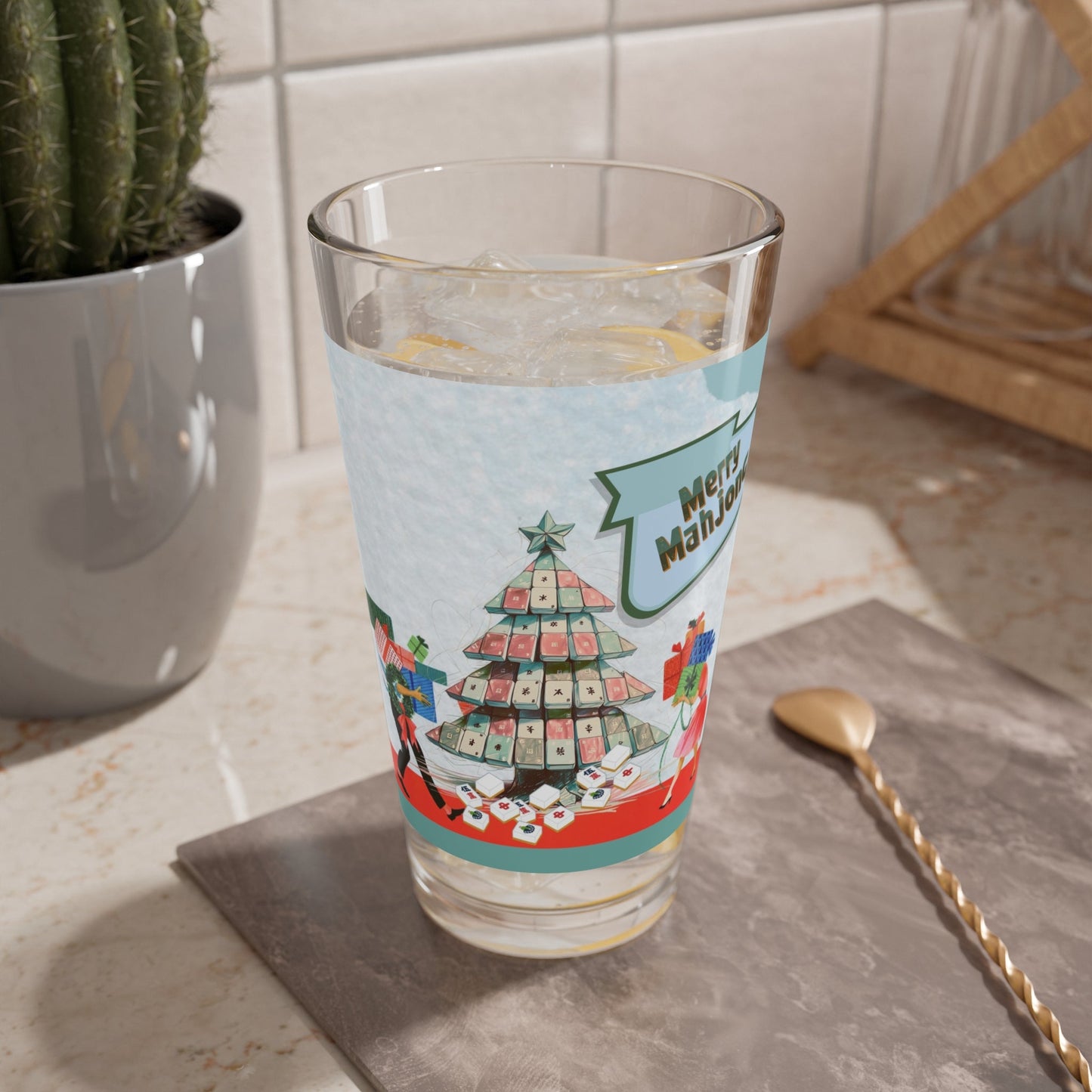 Merry Mahjong Christmas Mixing Glass Cocktail Glass Holiday Drinkware Festive Barware Merry Mahjong Shaker Glass - 16oz