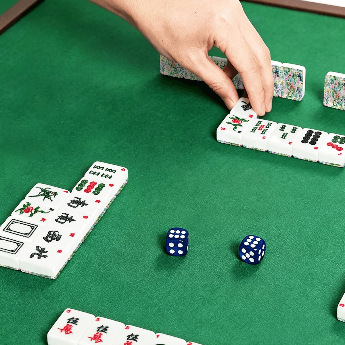 Jungle Love Traditional American Mahjong Tiles And Carry Case - Splash Of Mahj And Color Co.