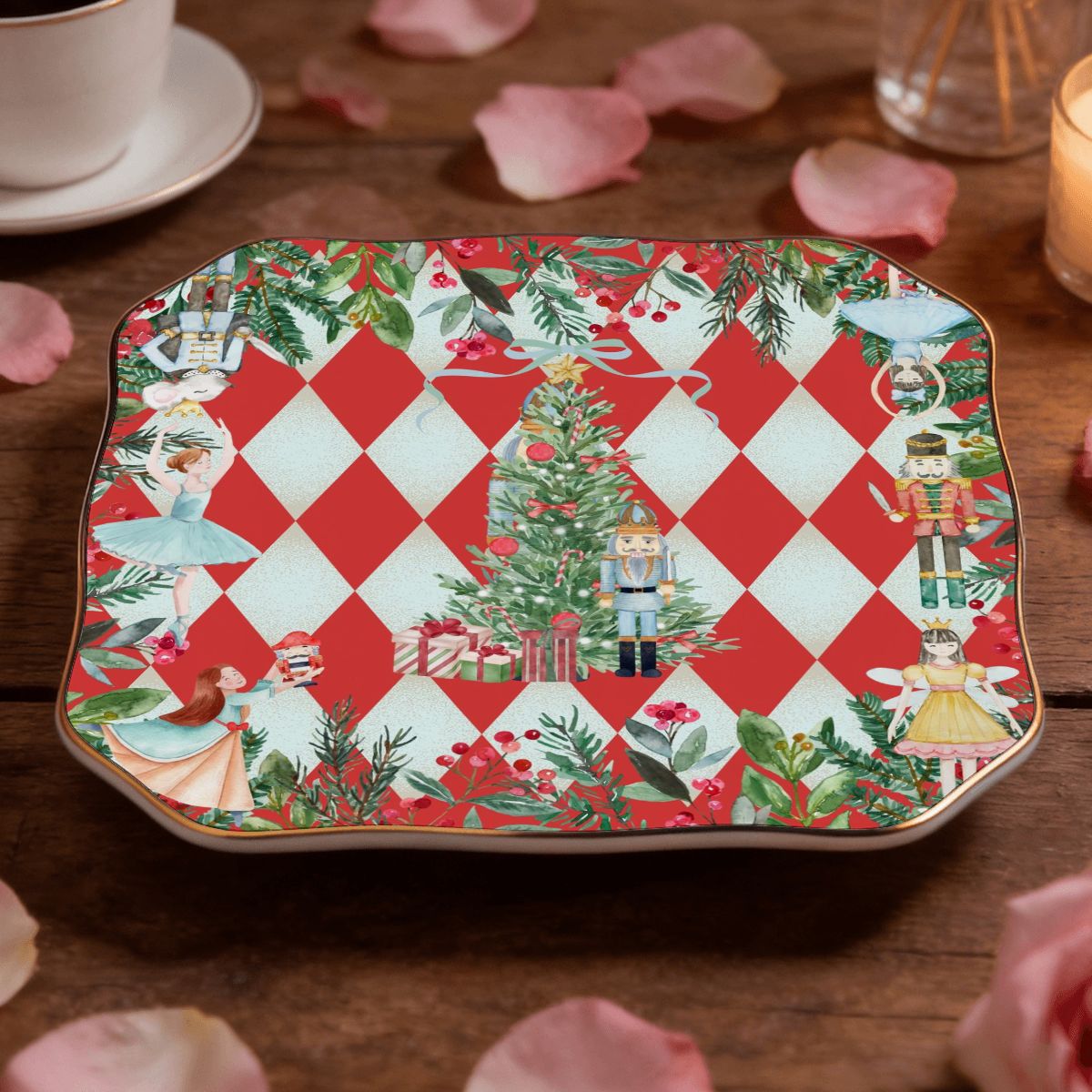 Harlequin Nutcracker Christmas Scalloped Ceramic Mahjong Dice Tray