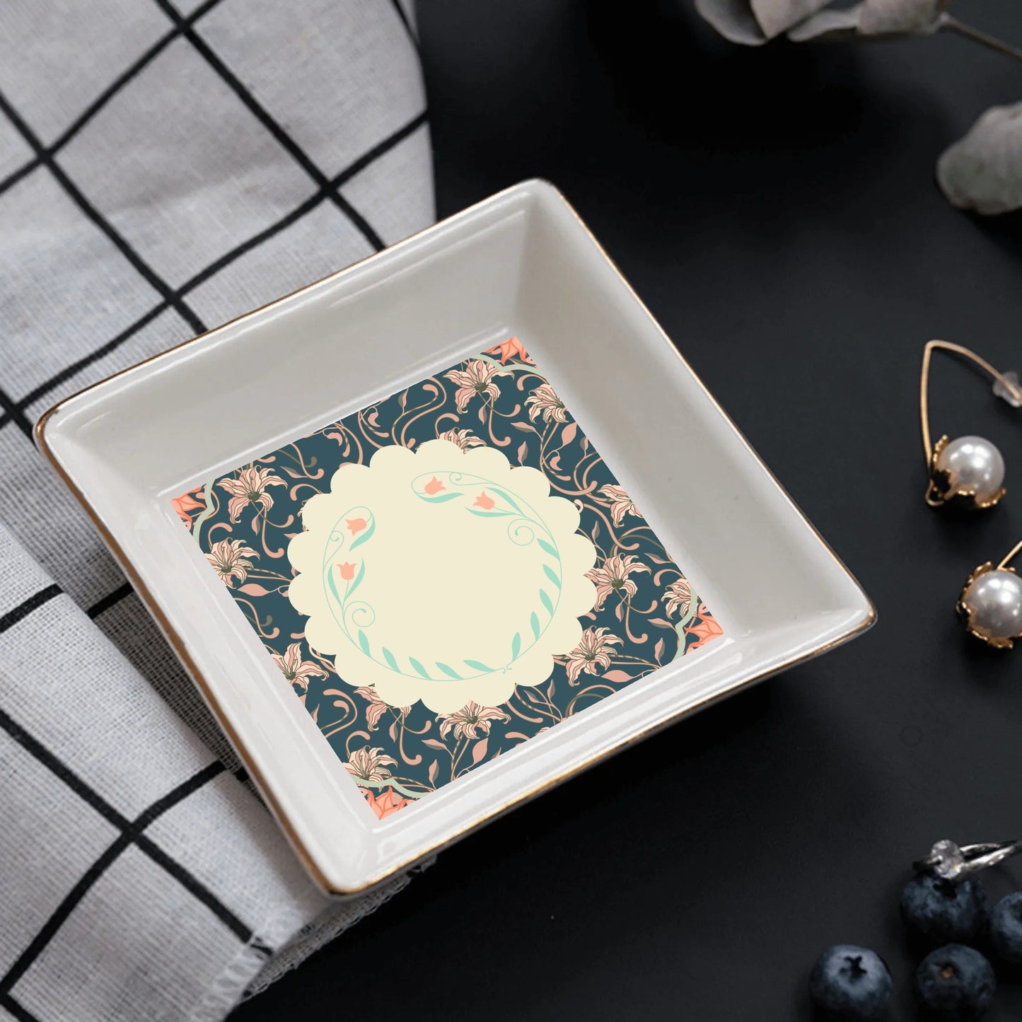 filename-1763439048-5-yMfb1tmIMy