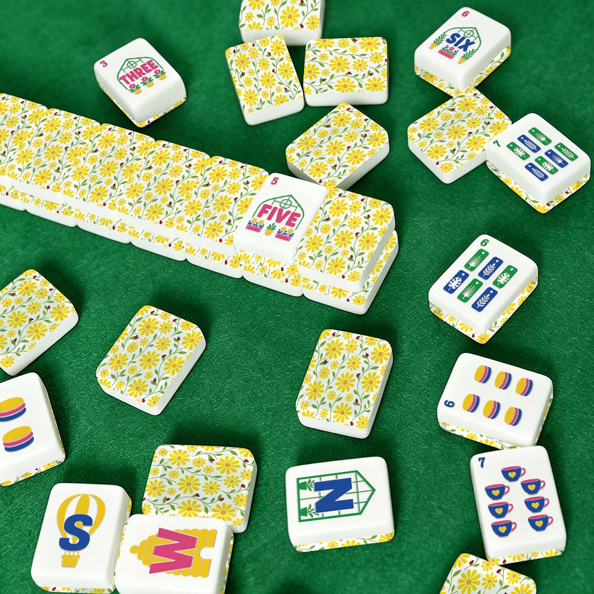 Lady Bug Luck Mod Daisy Flower Mahjong Garden Style Engraved Tiles And Carry Case