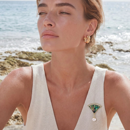 Iridescent Fan Pearl Brooch - Splash Of Mahj And Color Co.