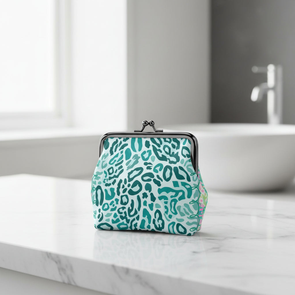Preppy Pastel Cheetah Women's Leather Kiss Lock Coin Purse