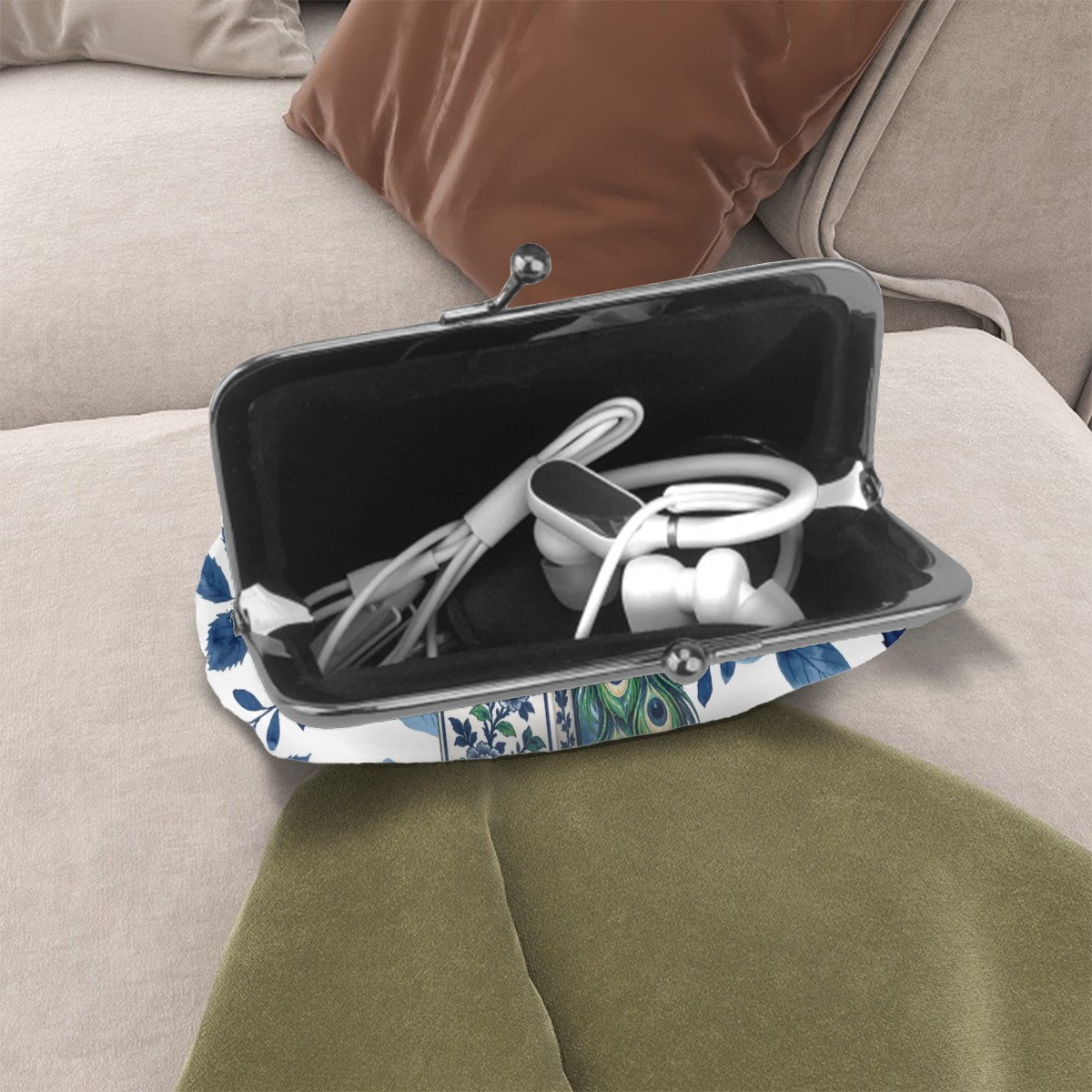 Proud As A Peacock Blue Chinoiserie Mahjong Women's Leather Kiss Lock Coin Purse - Splash Of Mahj And Color Co.
