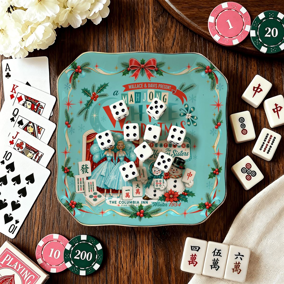 Nostalgic White Christmas Haynes Sisters Scalloped Ceramic Mahjong Dice Tray
