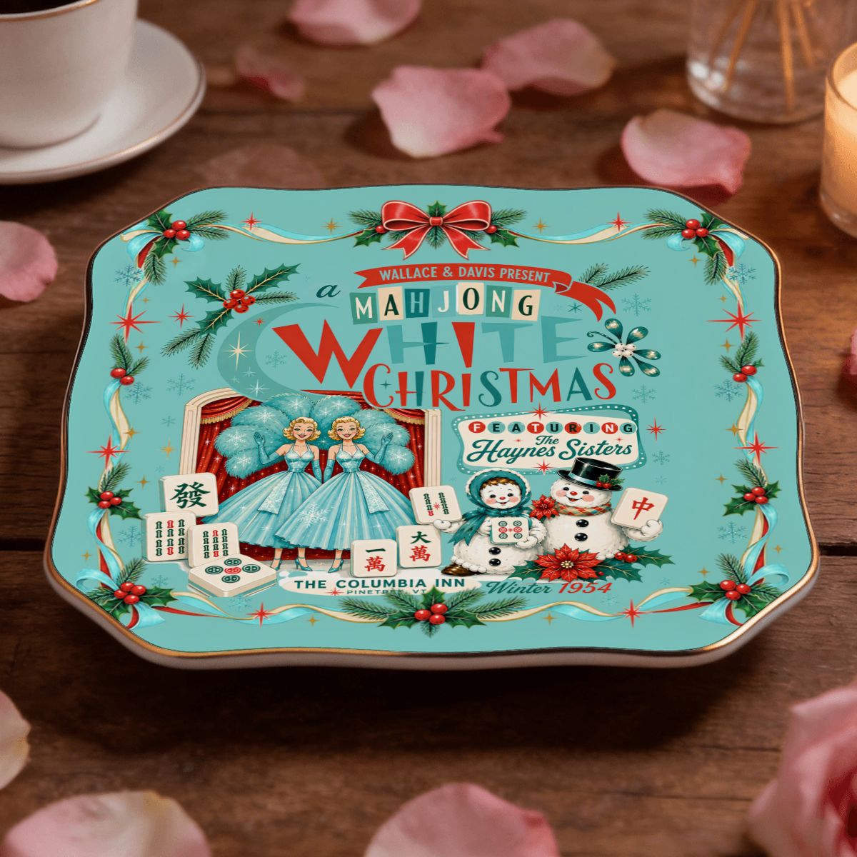 Nostalgic White Christmas Haynes Sisters Scalloped Ceramic Mahjong Dice Tray