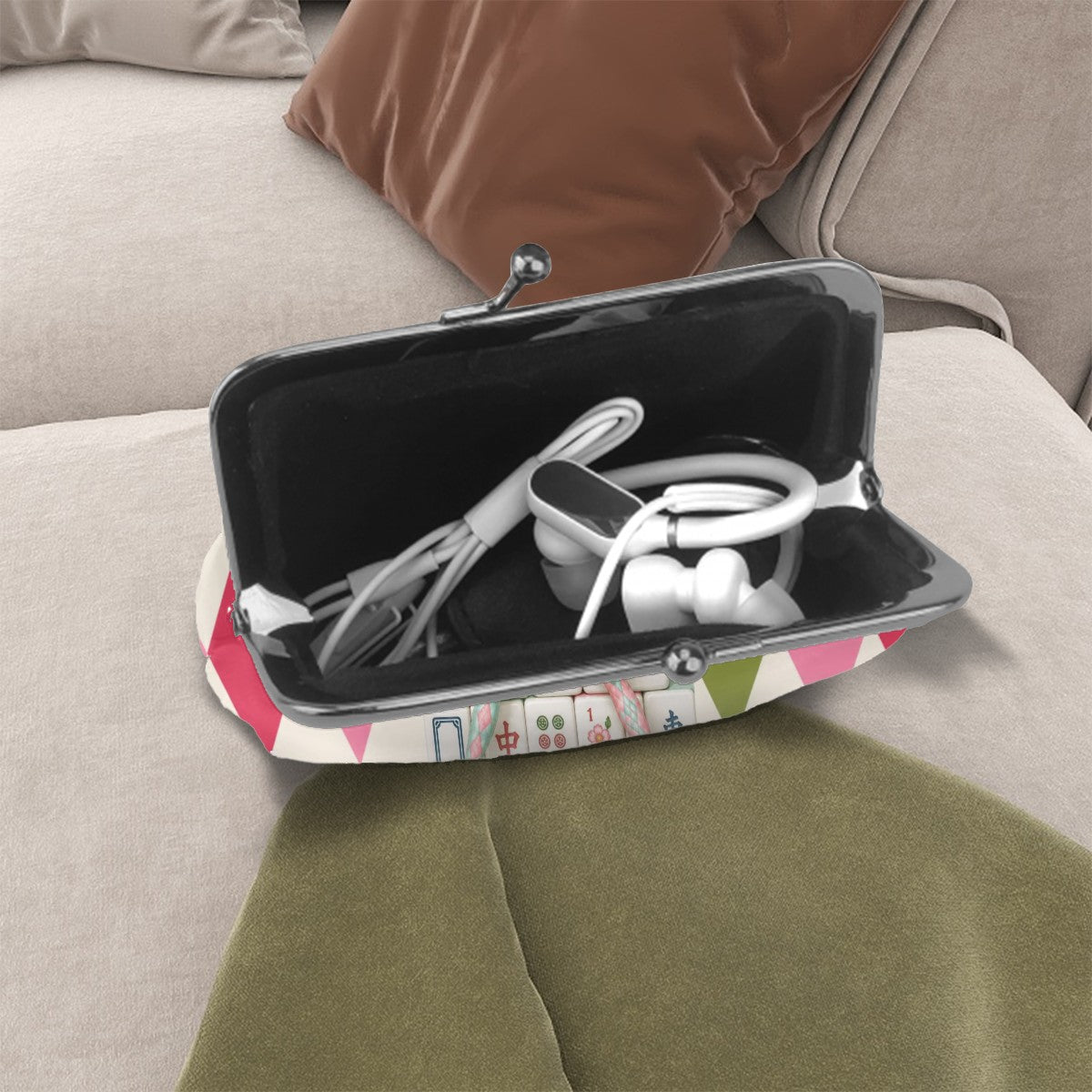 Mahjie The Mahjong Mascot Women's Leather Kiss Lock Coin Purse - Splash Of Mahj And Color Co.