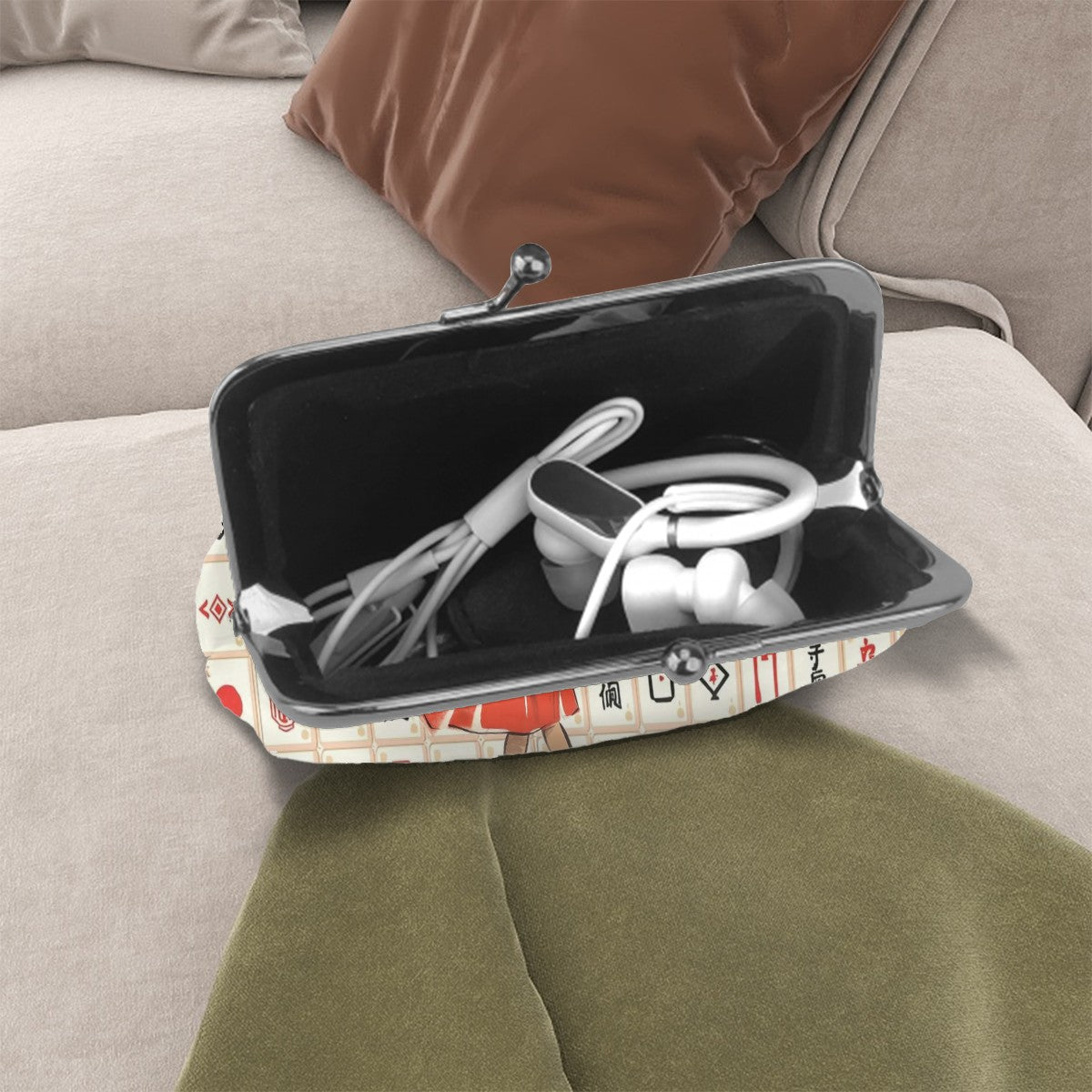 Mahjong Vintage Diva Whimsical Nostalgic Women's Leather Kiss Lock Coin Purse - Splash of Color Co.