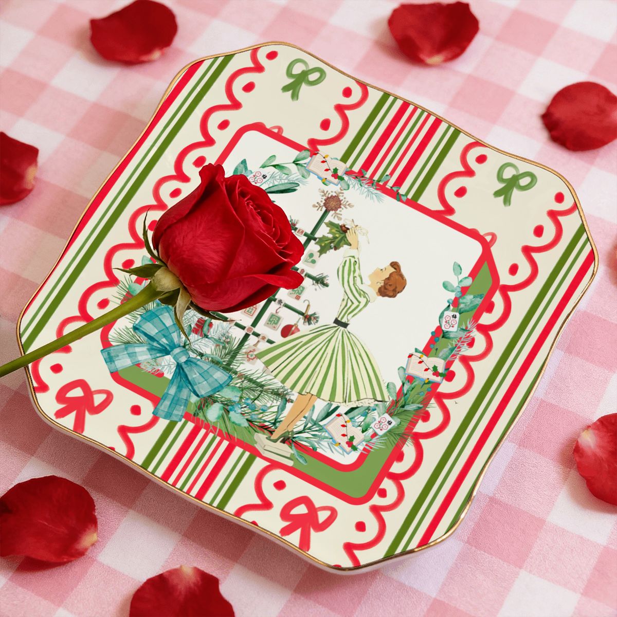 Books And Nooks Mahjong Christmas Scalloped Ceramic Mahjong Dice Tray