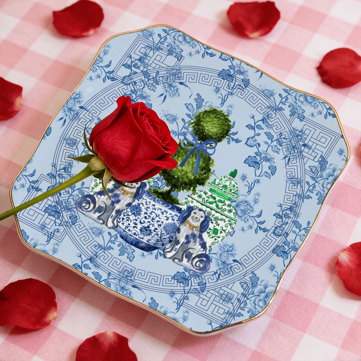 Staffordshire Chinoiserie Dogs Blue And Green Scalloped Ceramic Mahjong Dice Tray
