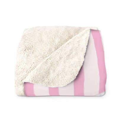 Pink Nostalgic Santa Wreath Sherpa Blanket | Christmas Holiday Cozy Throw